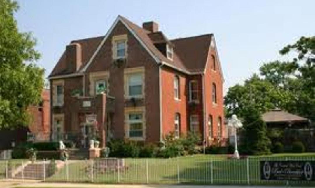 سانت لويس Central West End Bed And Breakfast المظهر الخارجي الصورة